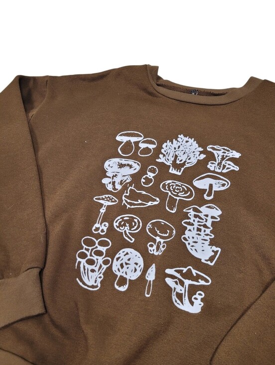 Vintage Other - Y2K Brown & White Mushroom Graphic Sweatshirt Top Size: Large